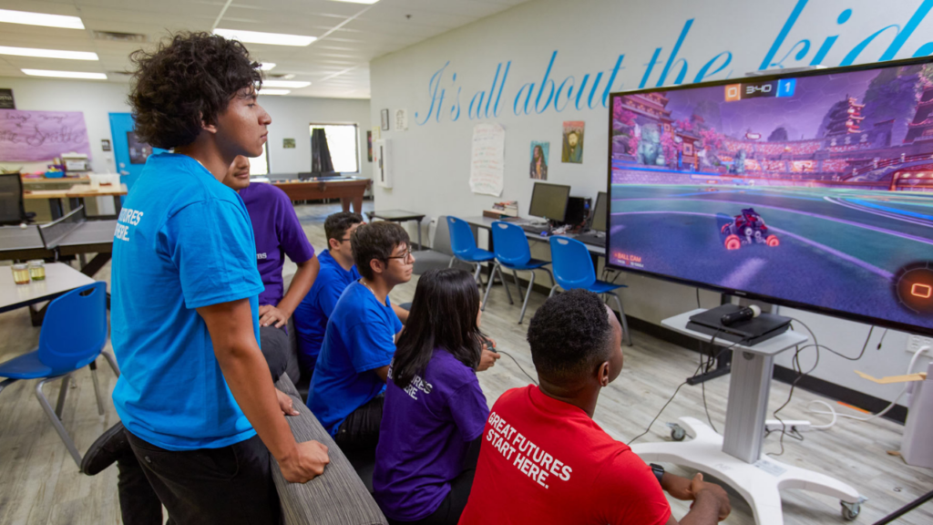 video gaming club
